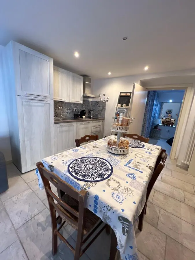 Handy Suite Idromassaggio Brindisi Italien