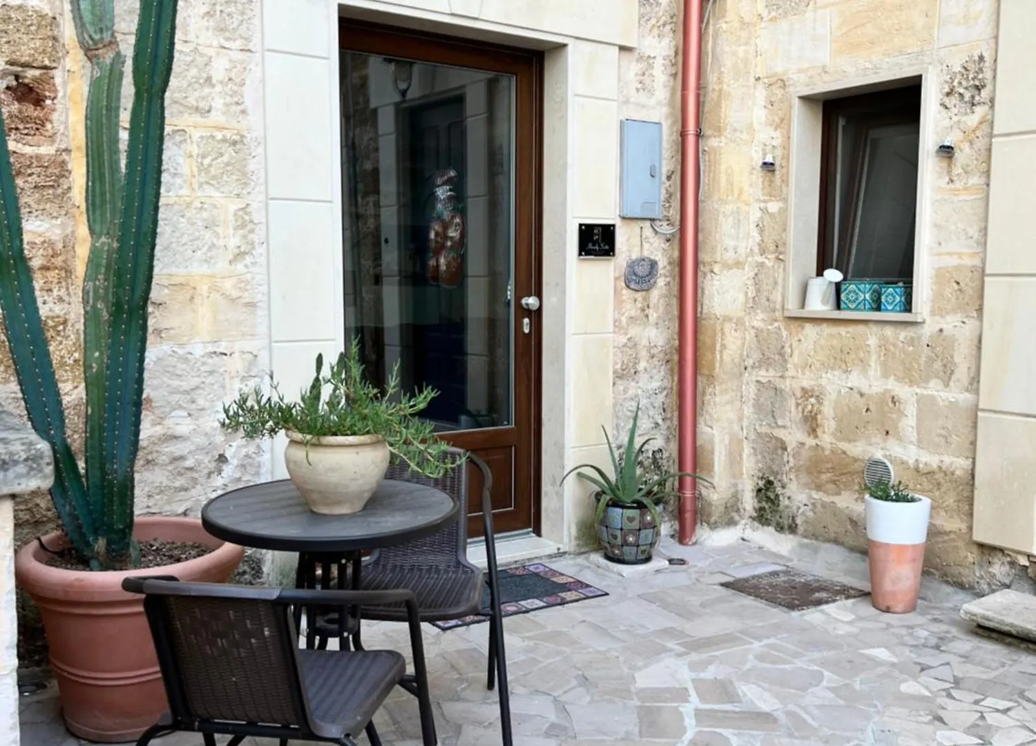 Handy Suite Idromassaggio Brindisi 0*,  Italien